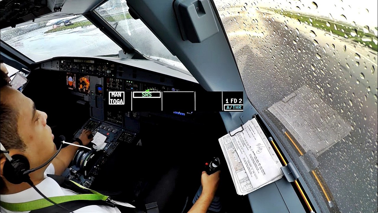 Despegue con Tormenta en Ciudad de México con Motores en Máxima potencia TO/GA Viva Aerobus 🟢⚪🔴