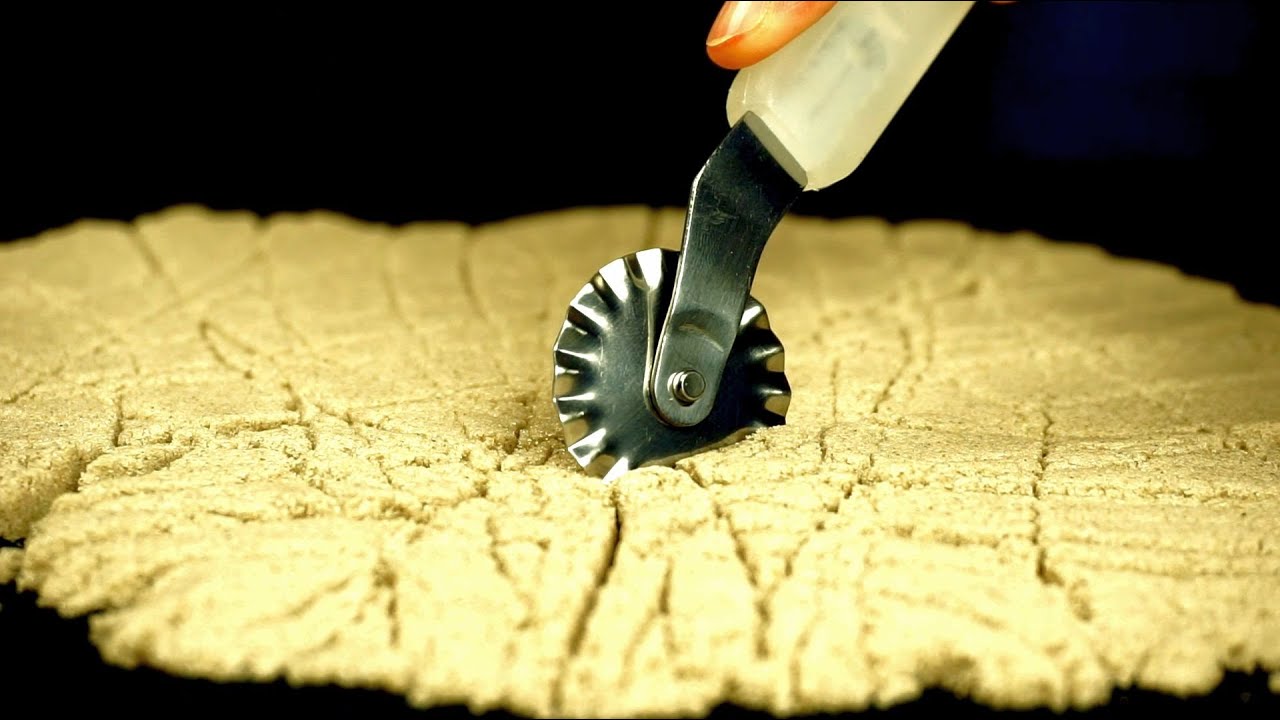 ASMR pizza/pasta cutter (request)