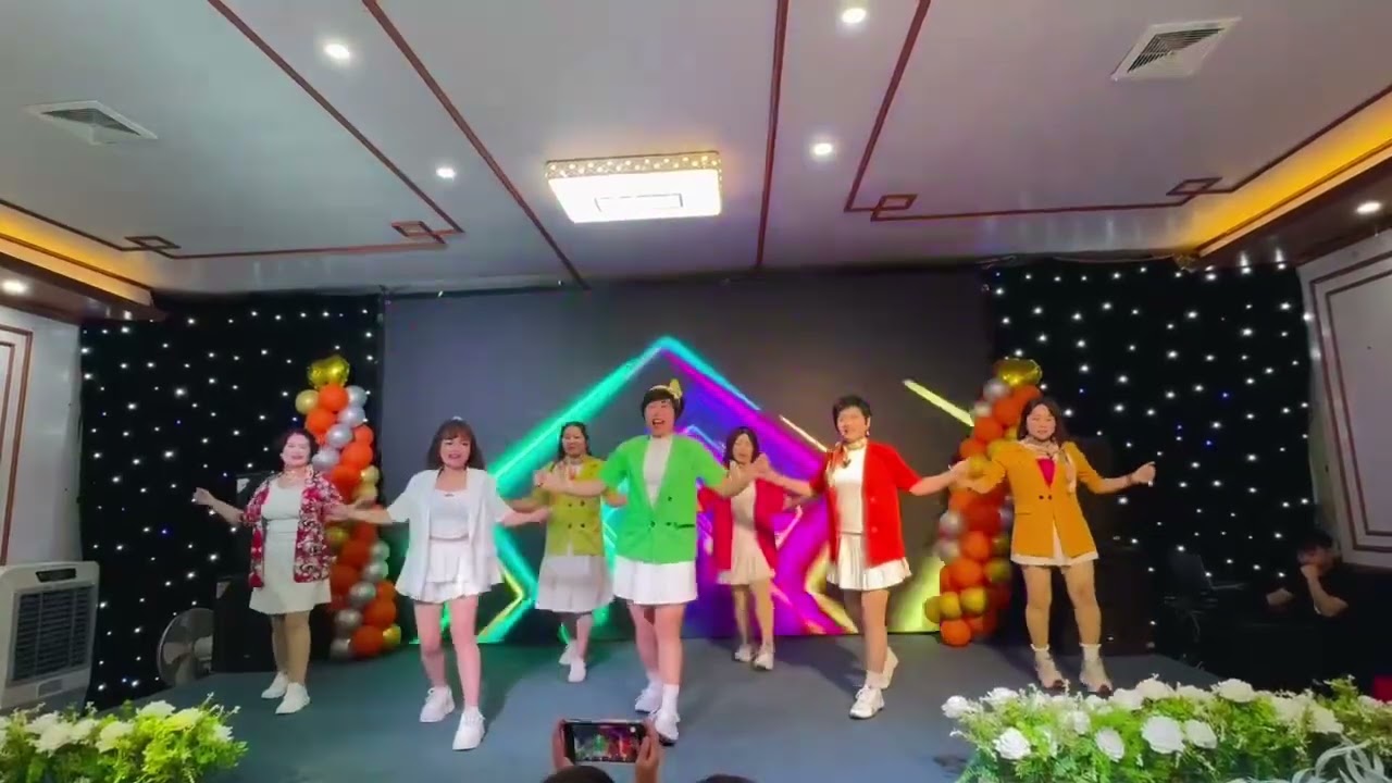 80 năm 100 năm - (vui vẻ yêu đời ) / Zumba Phan Hà #dance 
