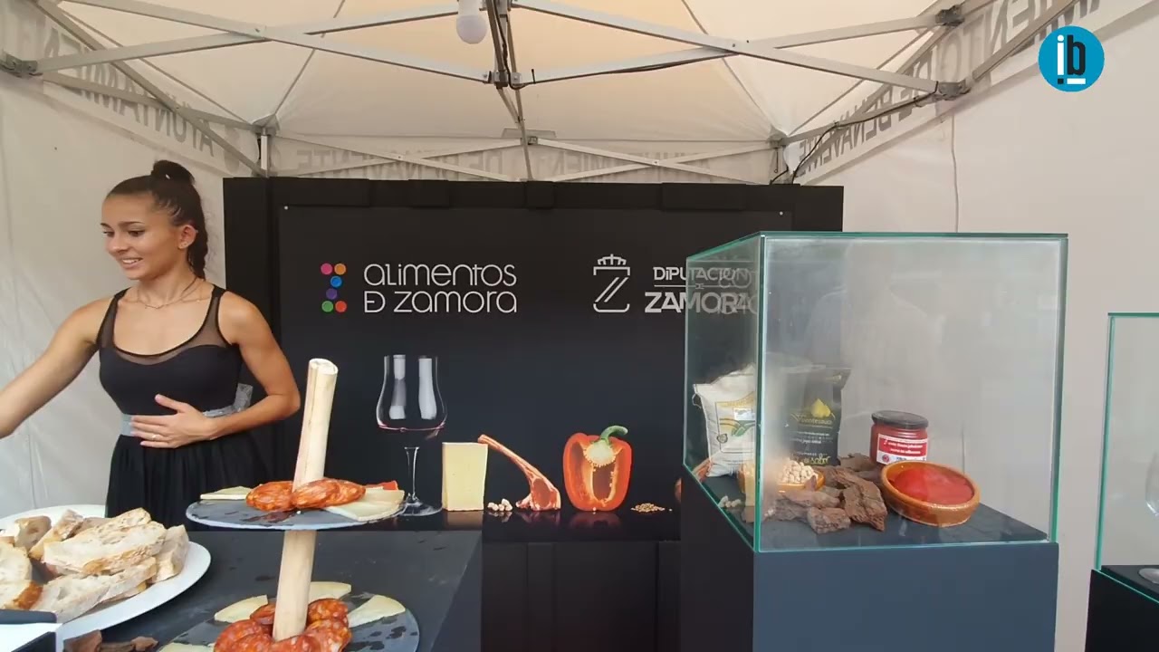 Inauguración de la Feria de Productos de la Tierra en Benavente