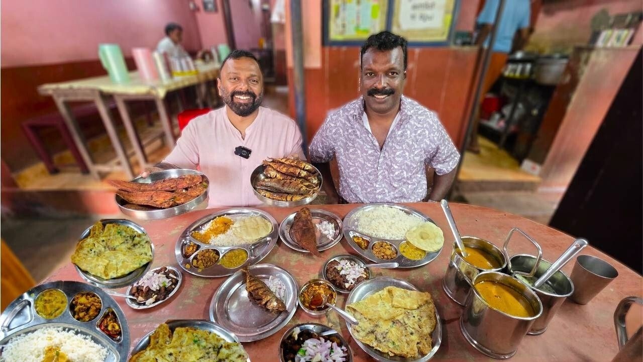 SUPERB പോർക്കും ബീഫും! 65 Years old restaurant in Kerala selling Yummy Lunch - Bineesh Cafe Thrissur