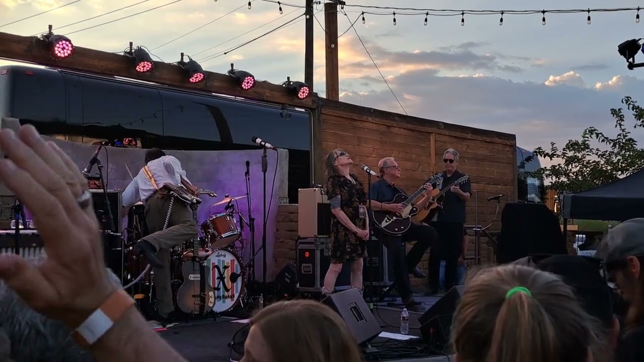 X live at Pappy and Harriet's 2022-08-17