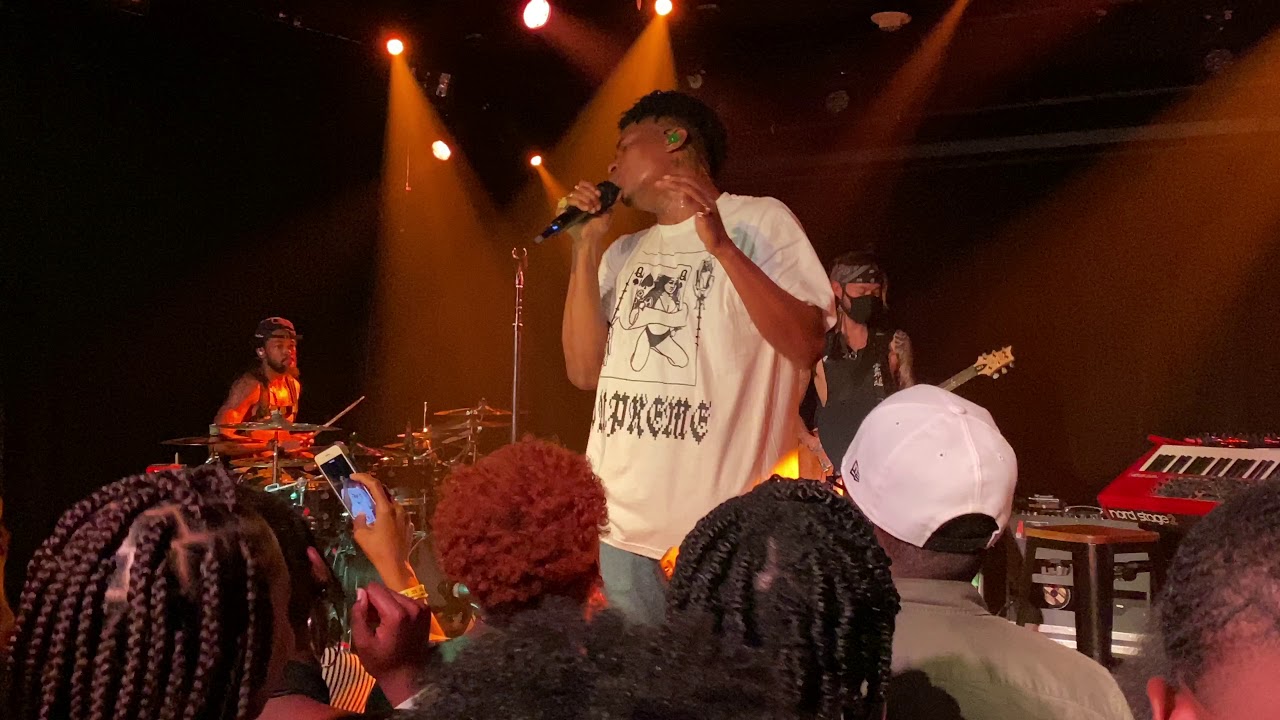 Lucky Daye “Real Games” live at Union Stage 10-11-19