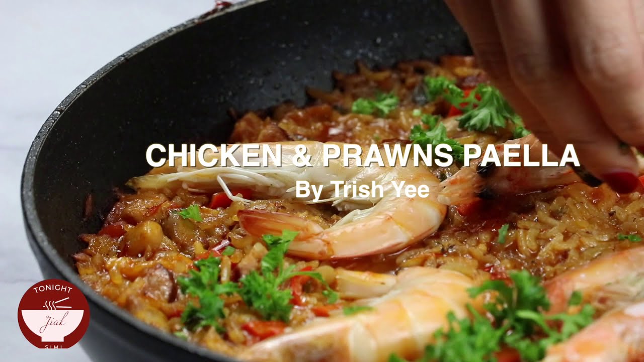 Quick and Easy Chicken & Prawns Asian Inspired Paella - tonightjiaksimi