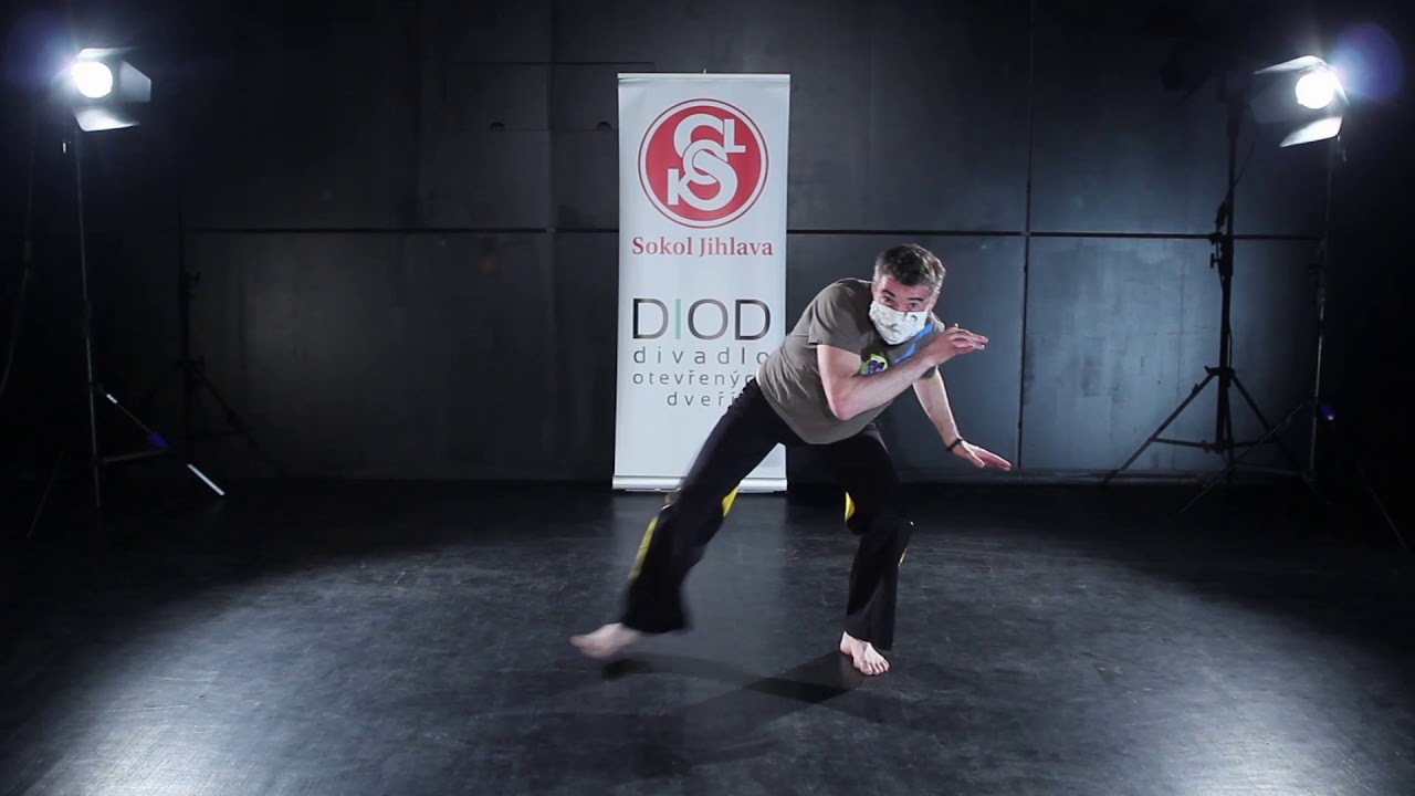 Covid Studios Sokola Jihlava uvádí Základy capoeiry.