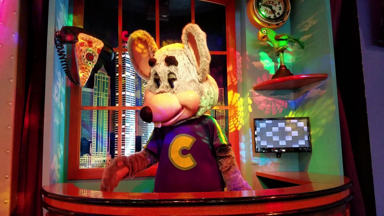 Dancing Kitten | Chuck E. Cheese's - Grand Chute, WI
