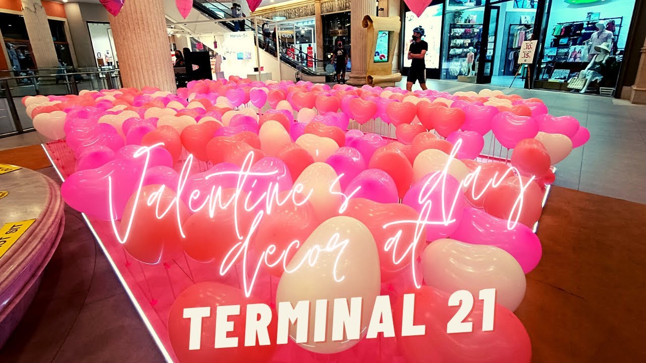 Walk tour/Food stalls/Toy venders/ Valentine's day special/Gourmet market/Terminal 21 #bangkok