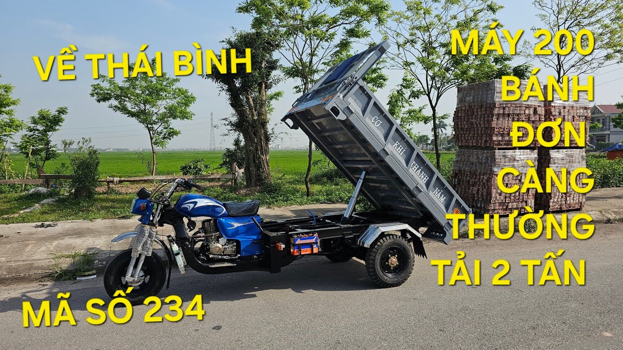 Mẫu xe ba bánh máy 200cc chuyên chở đá xẻ giao cho bác khách Thái Bình