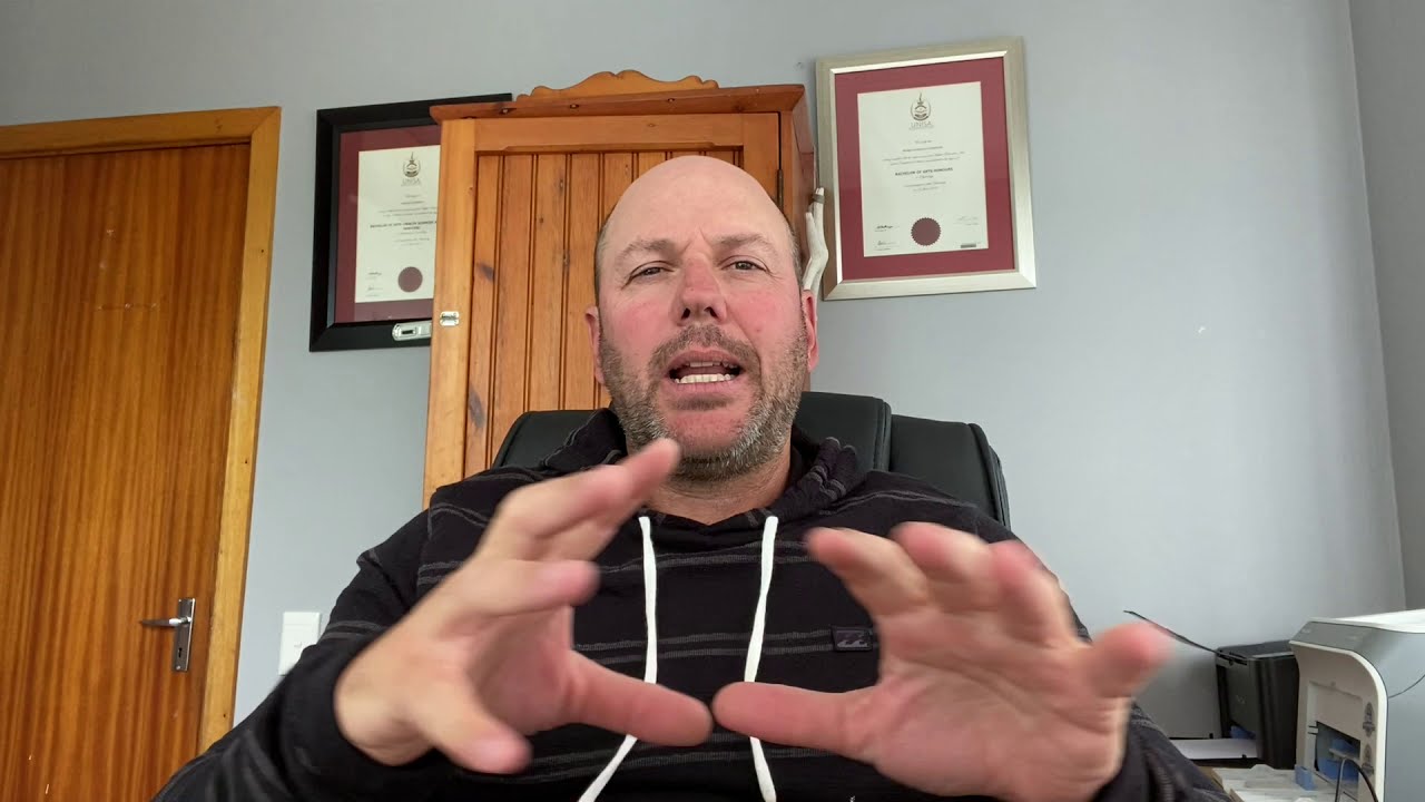 WHAT IS DUALISTIC THINKING - Transcending our judging mind