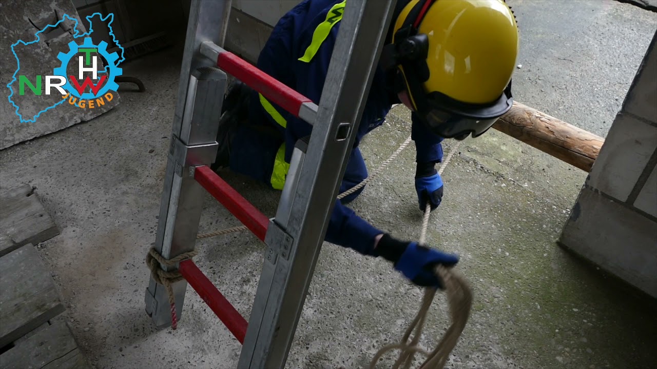 Fußpunktsicherung mit Querriegel und Arbeitsleine