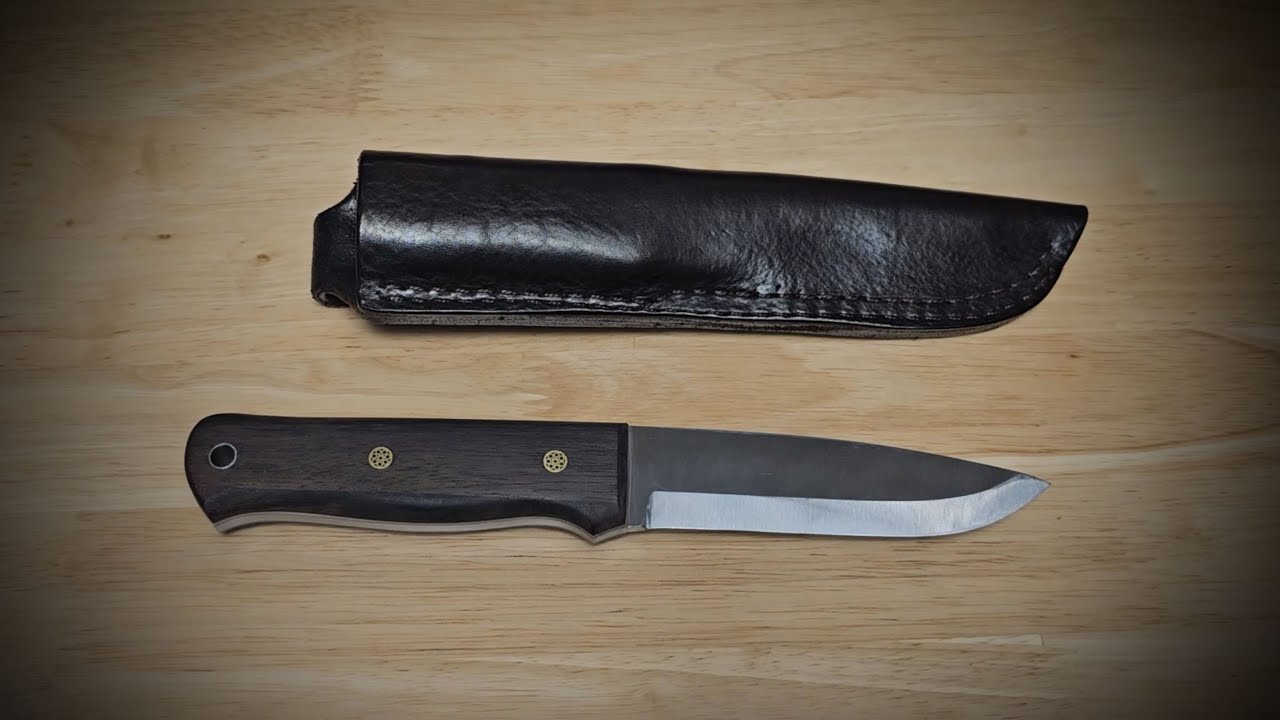 Making in my small room | Scandi grind bushcraft knife | Leather sheath | Belt Strap | Stainless