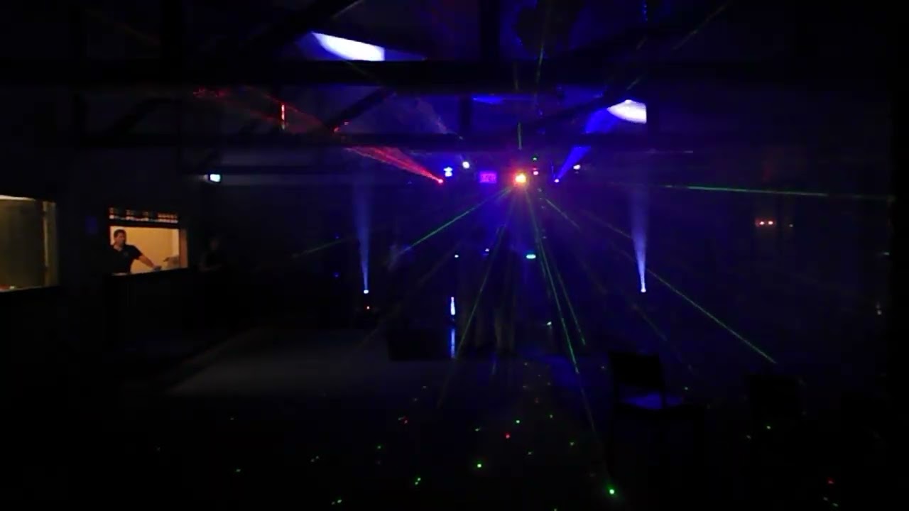 Laser Airial show 2W (2x red 635nm 800mw/1x green 532nm 300mw) + 4W blue (2x blue 455nm 2000mw) 2016