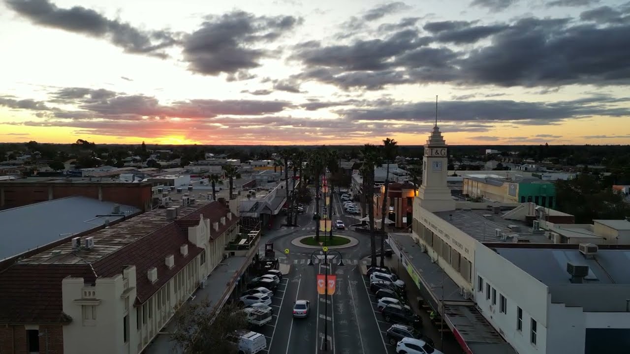 Mildura CBD flyover along Eighth Street