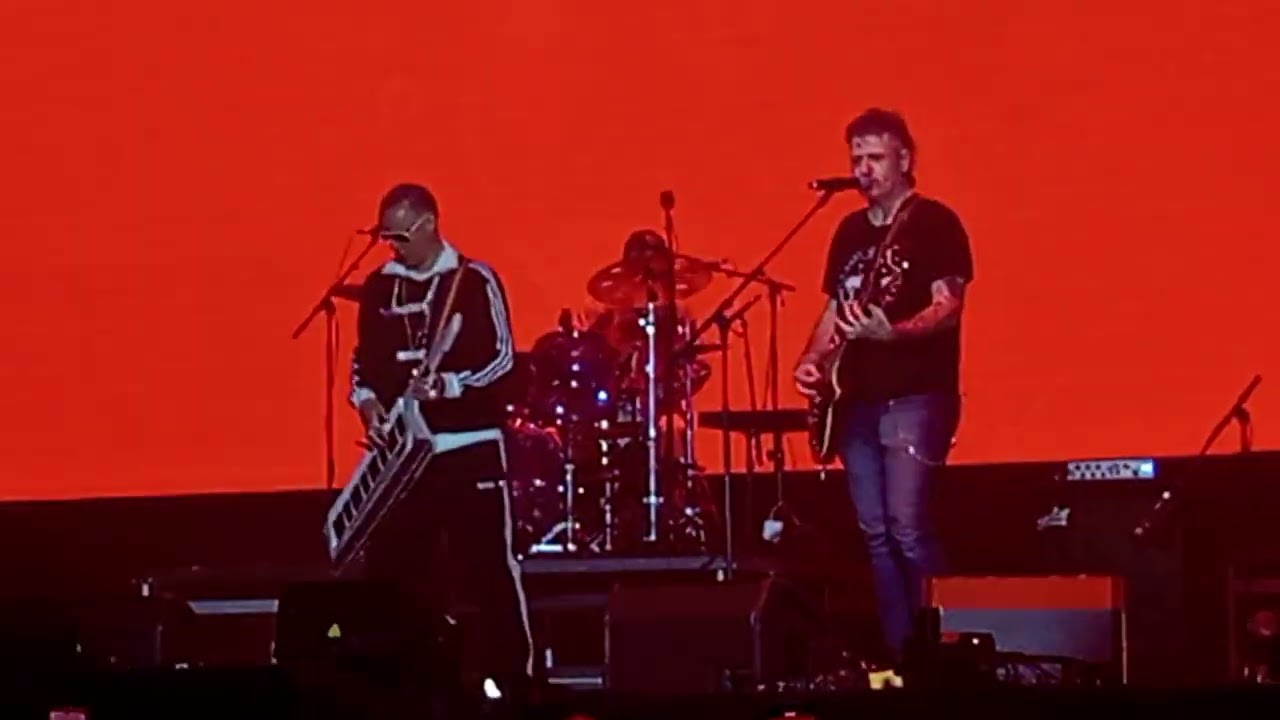 Purrum pum pum - Plastilina Mosh en el Pepsi Center CDMX