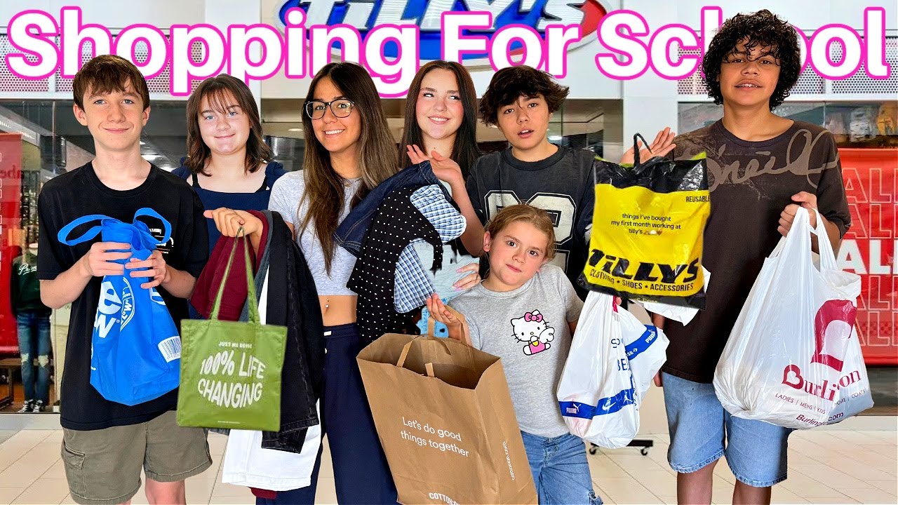 BACK to SCHOOL SHOPPiNG w/ My 10 KiDS for 2025! | Clothing HAUL