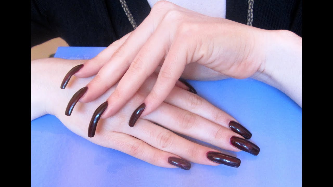 ASMR: TAPPING & SCRATCHING with my long natural nails