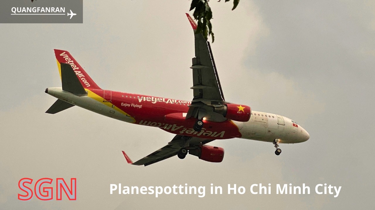 [PLANESPOTTING] Planes landing in BUSY time in SGN