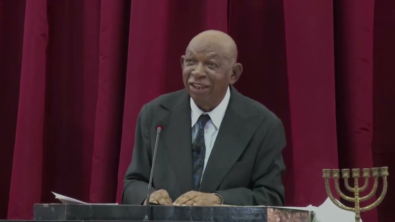 Prédication par Fr Mbiye lors des Obsèques du Couple Donat Mukendi