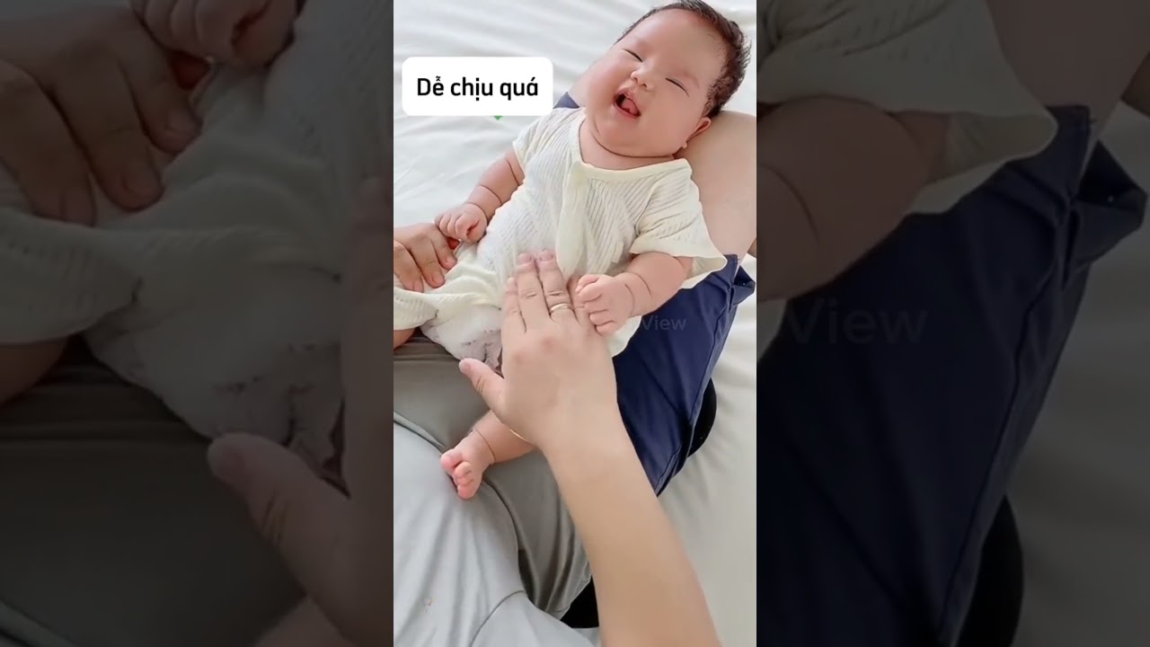 Cute baby health care 😘  #happybabymoments @HappyBabiesKidzview