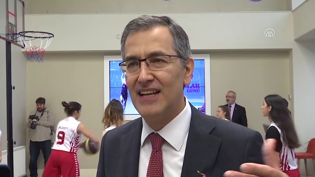 Prof. Dr. Adnan Y&Uuml;KSEL - Anadolu Ajansı 8 Mart Kadınlar G&uuml;n&uuml; R&ouml;portajı