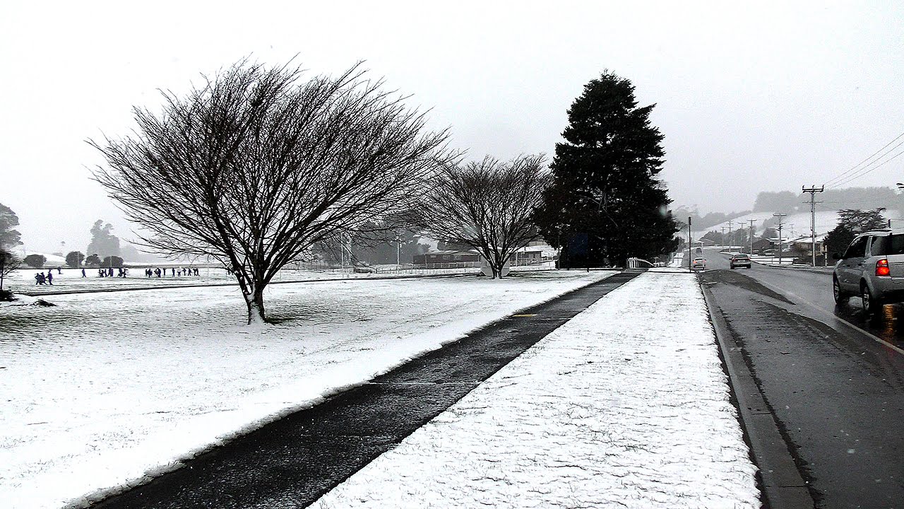 Snow at Burnie and Ridgley