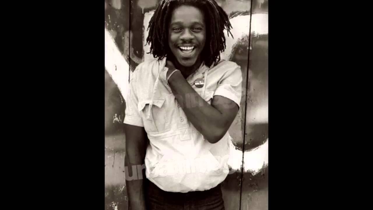 Dennis Brown - Mr. Brown, Vol. 1 - Extended Mixes 1980-1984
