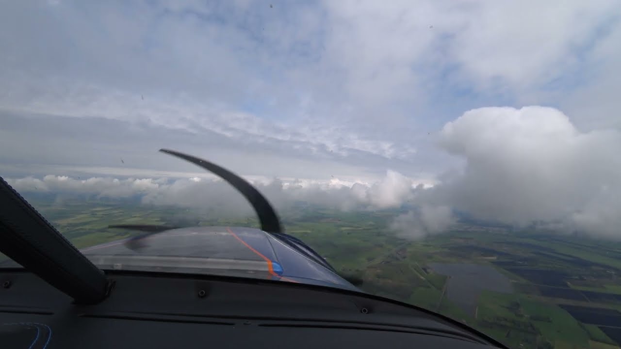 DA50 RG | EHGG Eelde Airport Groningen ils23 | with ATC