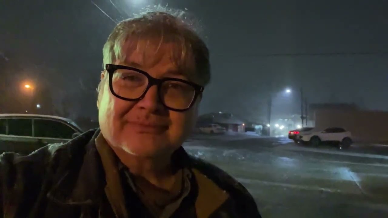 Холодный, влажный, снежный день в Восточном Техасе, второй день!