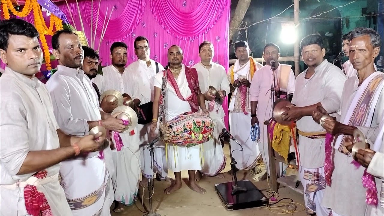 Mahamantra Nam Kirtan ||Babaji Shri Radhacharan Dash || Master Kanha & Group Mobile -9178883846