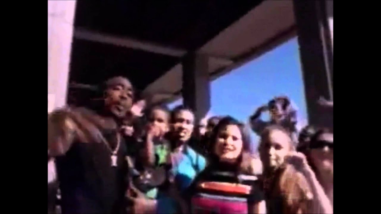 Gang Starr - Suckas Need Bodyguards ft 2Pac, Eazy E, Nas
