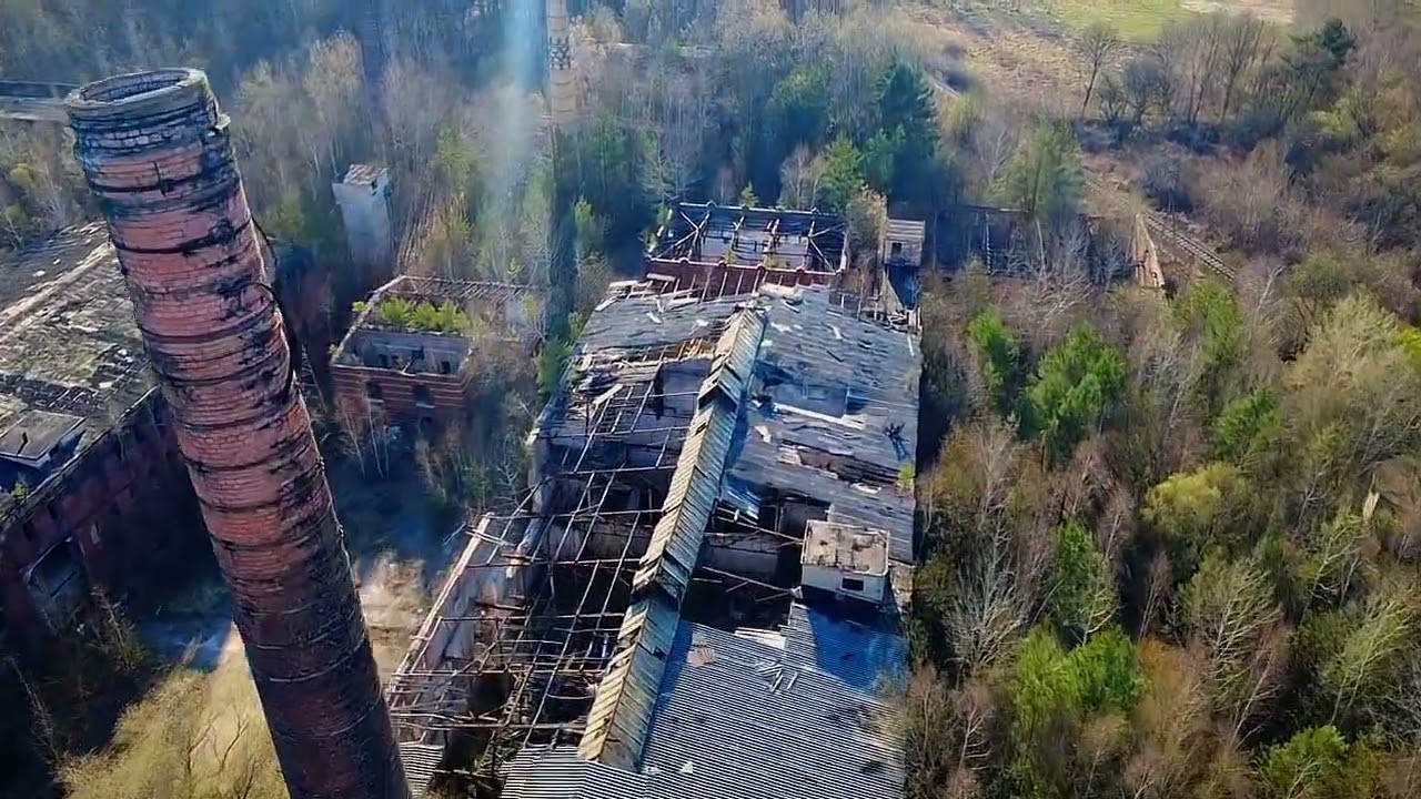 Stara po niemiecka fabryka ceramiki w Mirostowicach Dolnych