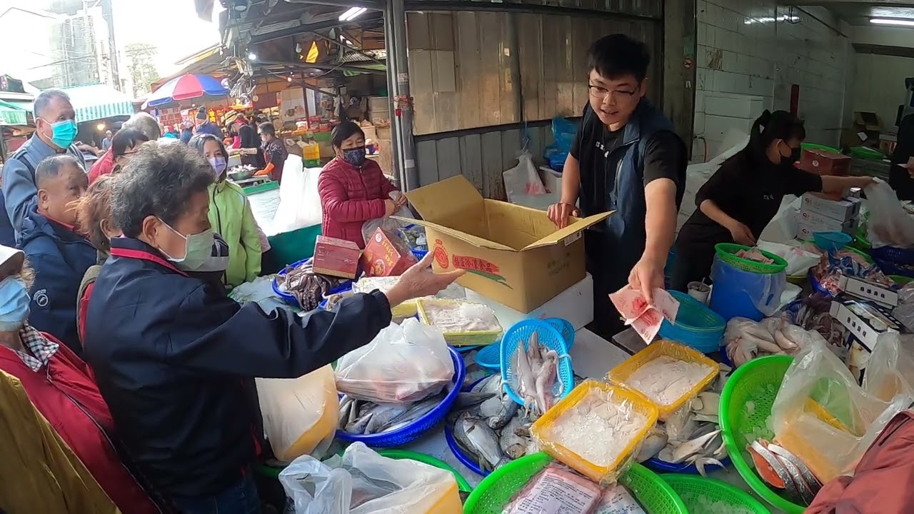 中彰海王子海鮮拍賣嘉義市共和路11號海鮮叫賣