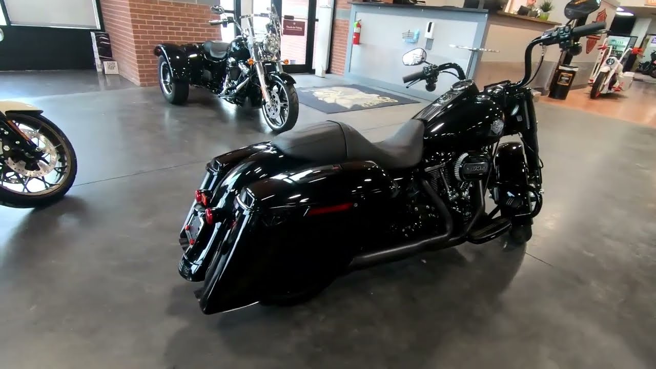 New 2023 Harley-Davidson Road King Special Grand American Touring Motorcycle For Sale In Medina, OH