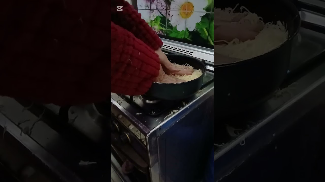 طريقة عمل كنافة في الطاسة 😆وبراحتكو في السمنة حسب ما تحبوها دسمه أو لأ #أكلات #حلويات #رمضان-كريم