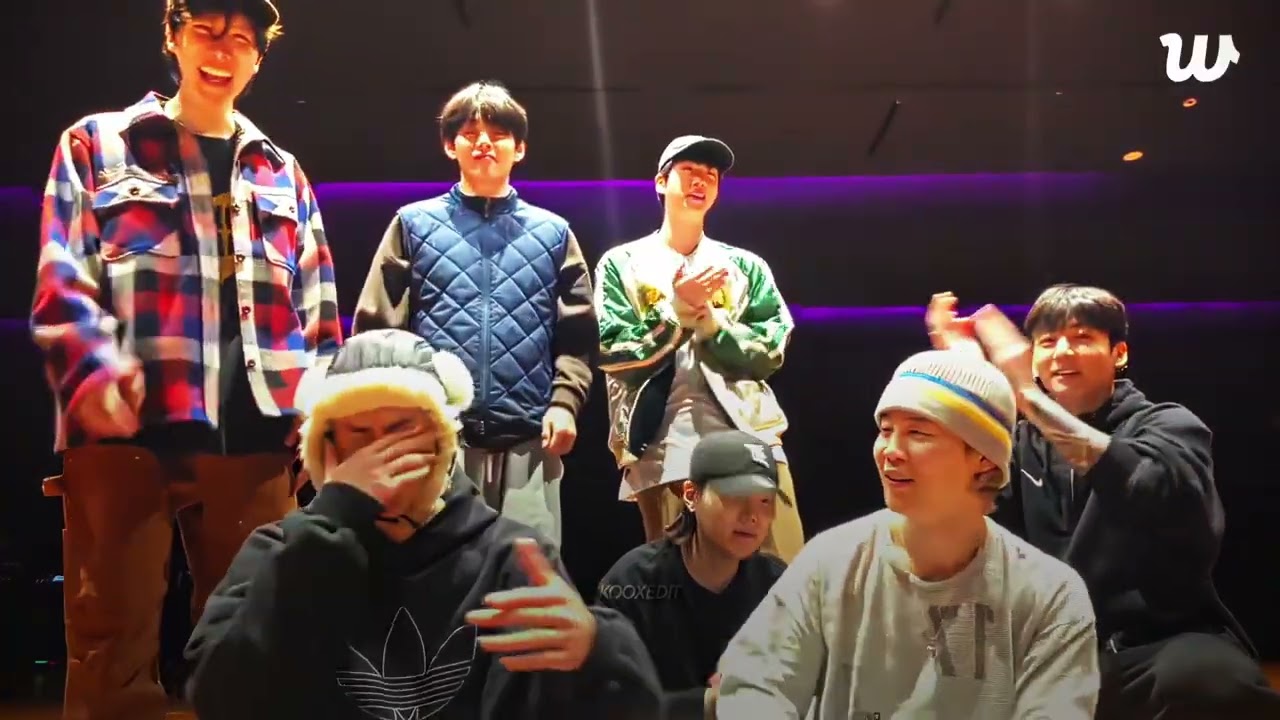 congrats to joonie 😭 