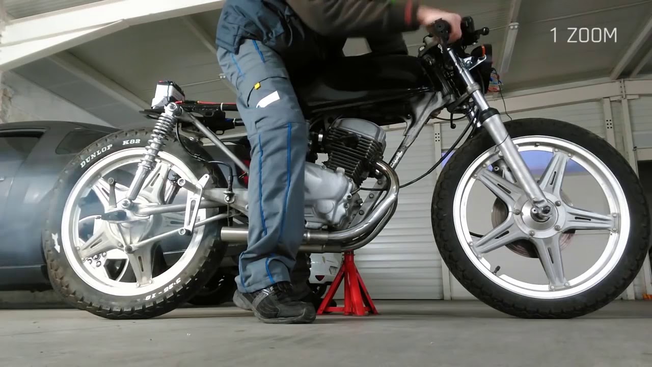 【バイク】125ccの2気筒　ホンダ CB125　【1970 旧車】