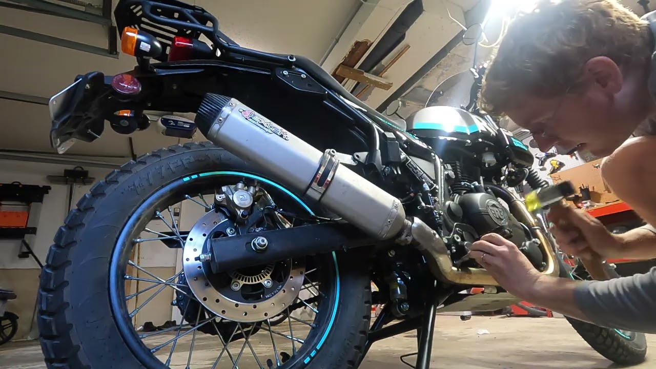 Putting a Center Stand On a Royal Enfield Scram 411!