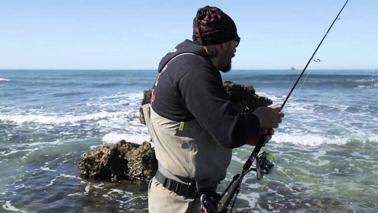 Italian Fishing TV - Mondo Artificiale  III serie -  Nomura - Spigole Spinning in Shore