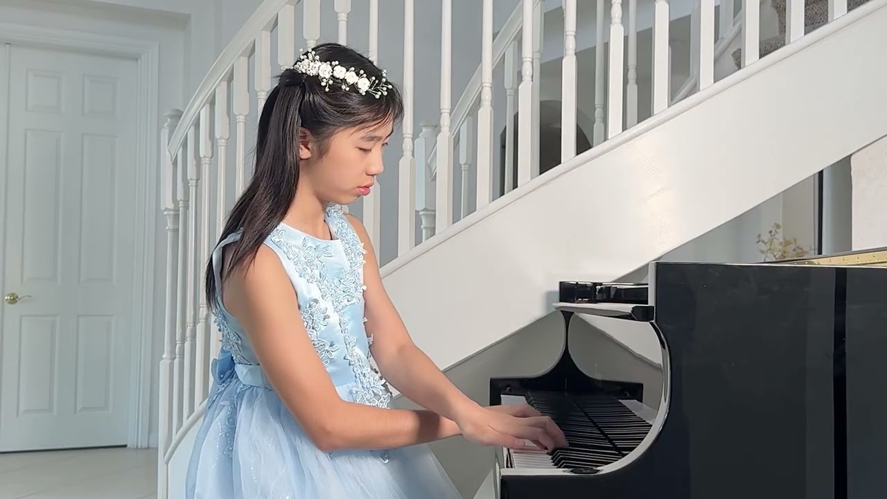 Sonate by Mozart K331 1.1