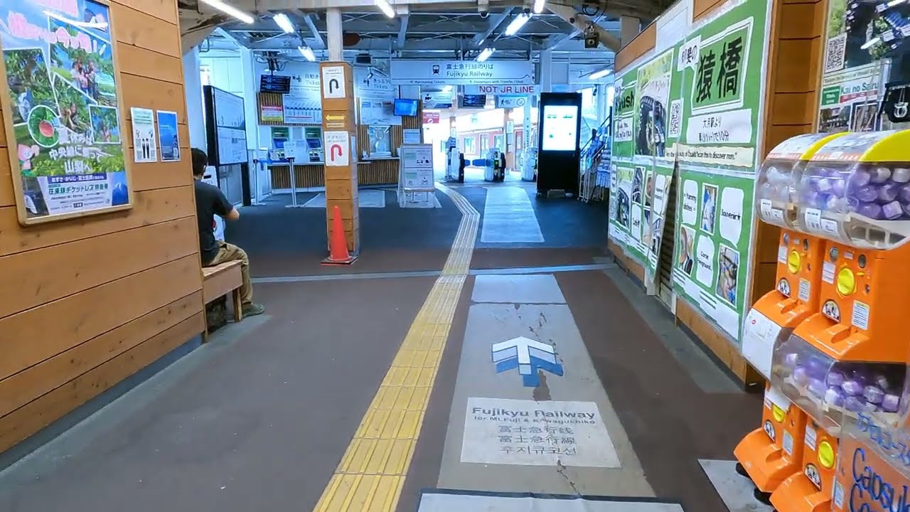 Otsuki Station Station JC32 | Chuo Main Line Walks | Yamanashi | Japan 4K