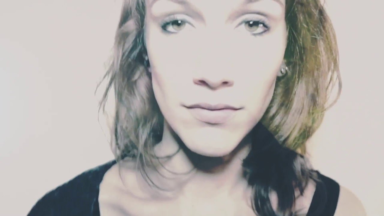 Il nostro mondo a colori - Nicola Martini (official video)