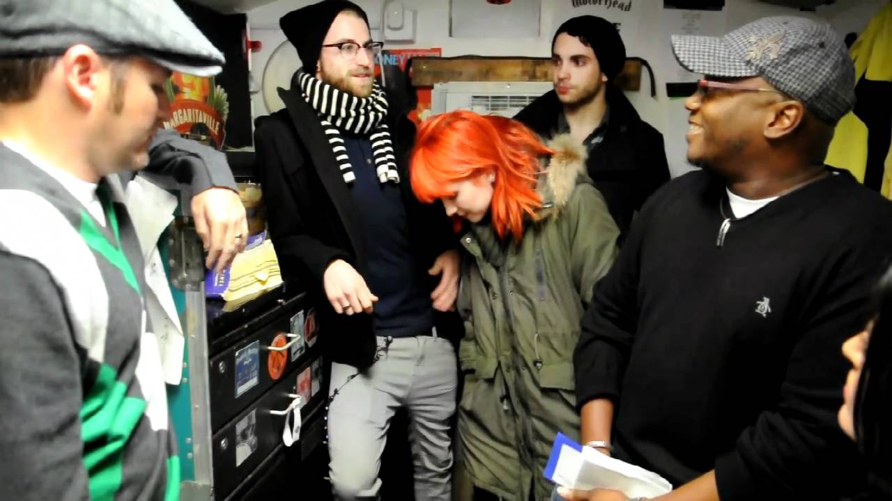 XLENT XMAS | Johnny & Jayde Interview Paramore | XL