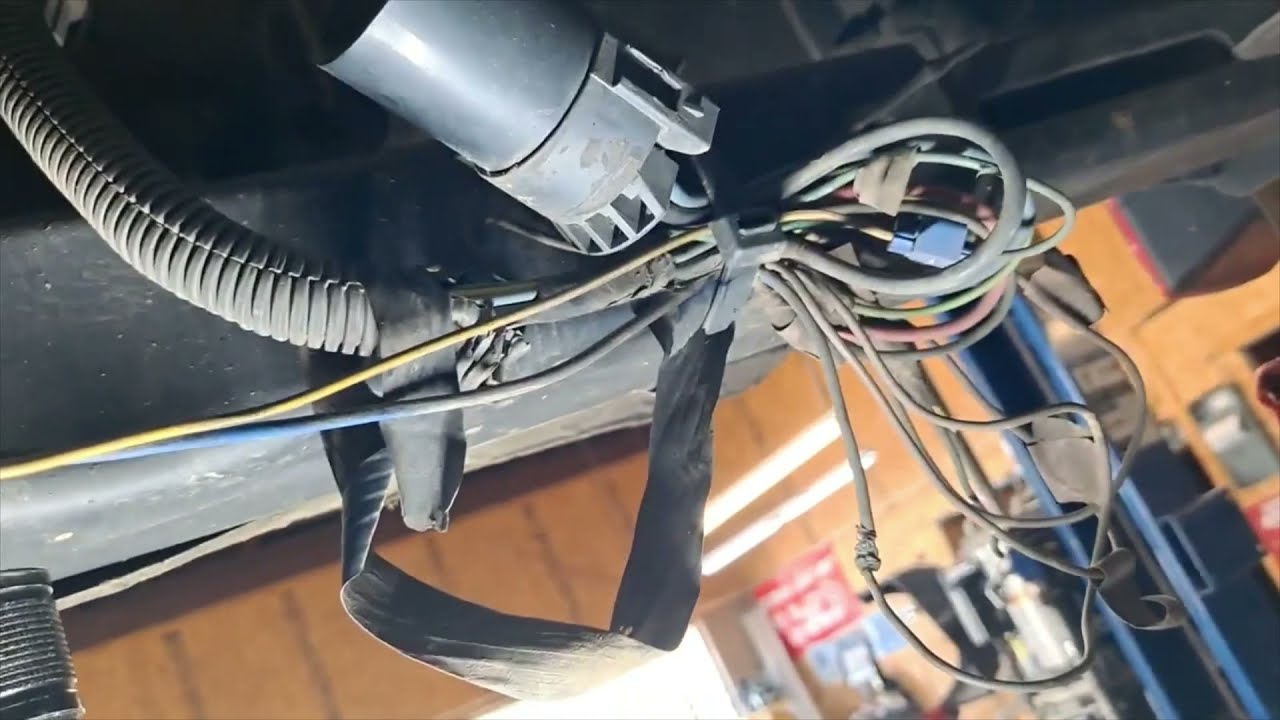 CHEVY LUZ TRASERA NO PRENDEN