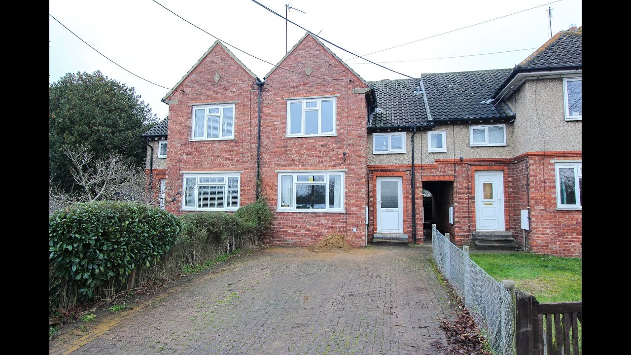 London Road, Little Irchester