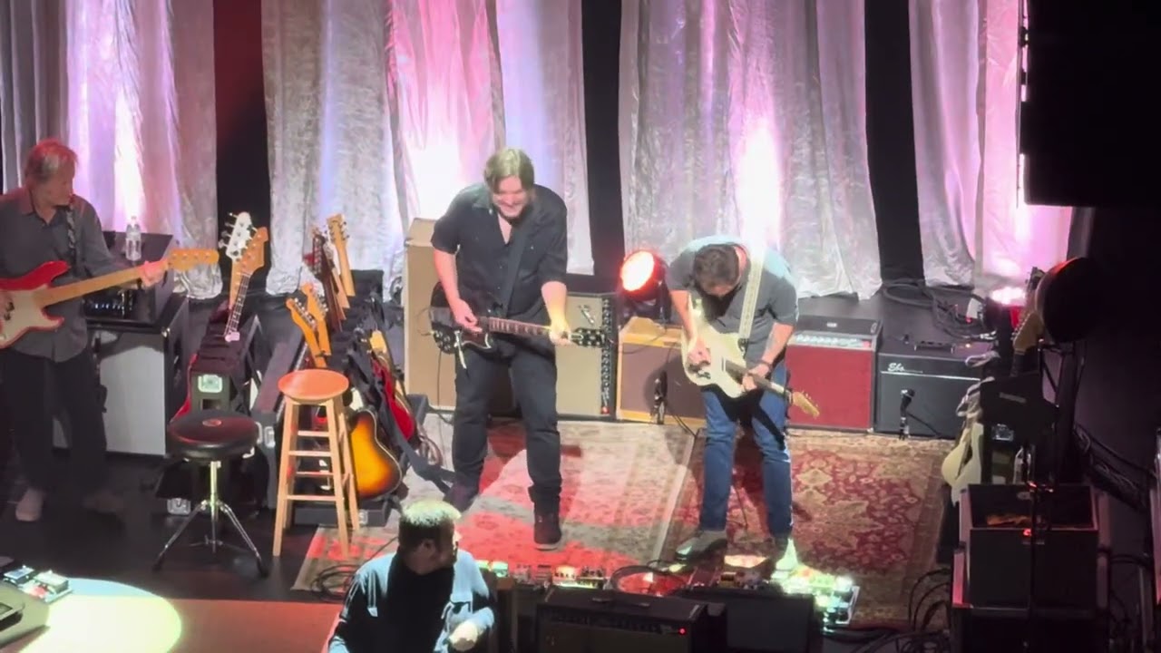 Vince Gill NYC 7.11.25 Tom Bukovac, Jedd Hughes
