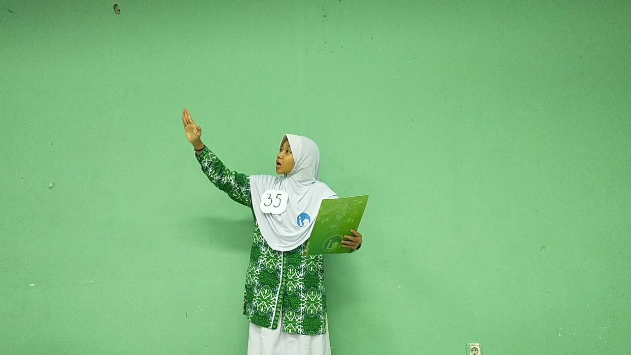 PUISI IBU MUSTOFA BISRI | LOMBA BACA PUISI UNJUK KREASI AL AZHAR #UKA SE INDONESIA