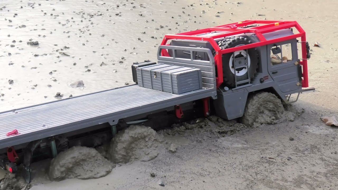 RC Cars in MUD! OFF Road Remote Controlled Rock Crawler STUCK Deep!  MAN 6x6 & HC6 Action