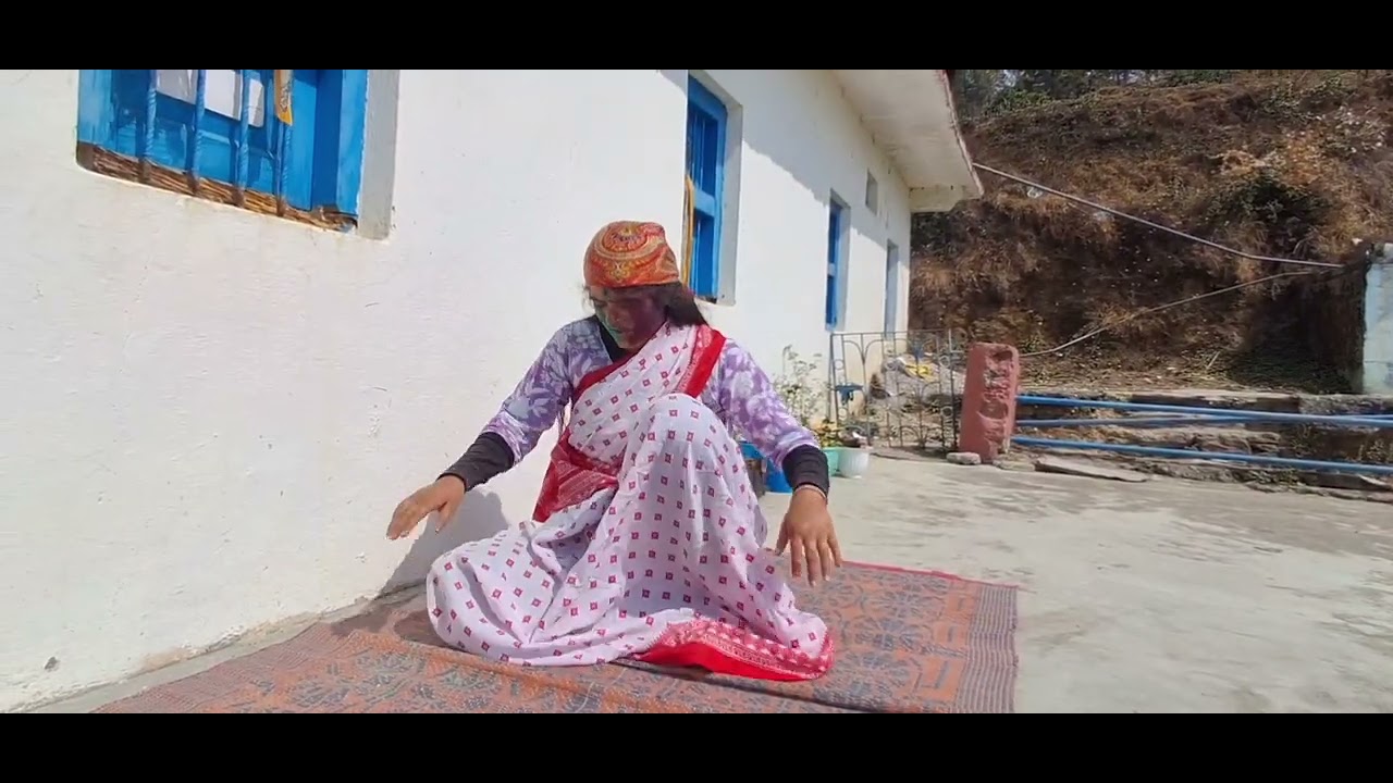 इन लोगों ने अम्मा को आज भूत बना लिया👻😱🤣#new post #pahadi #sah2.42#uttarakhand #kumaoni 