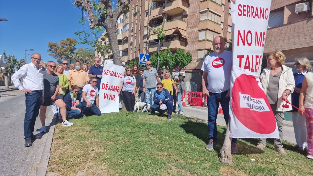 Vecinos del Barrio del Carmen protestan por la tala de árboles | La 7