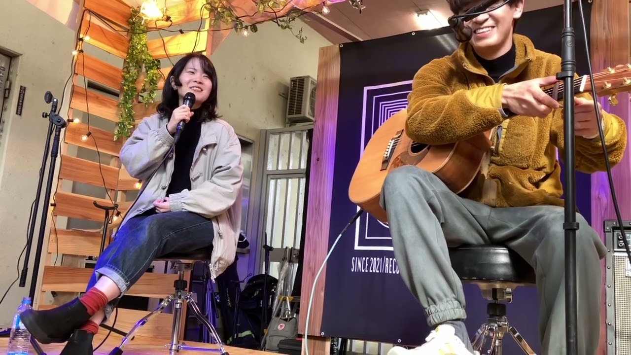tiny yawn(アコースティックセット) “パンと音楽とアンティーク” 20250330